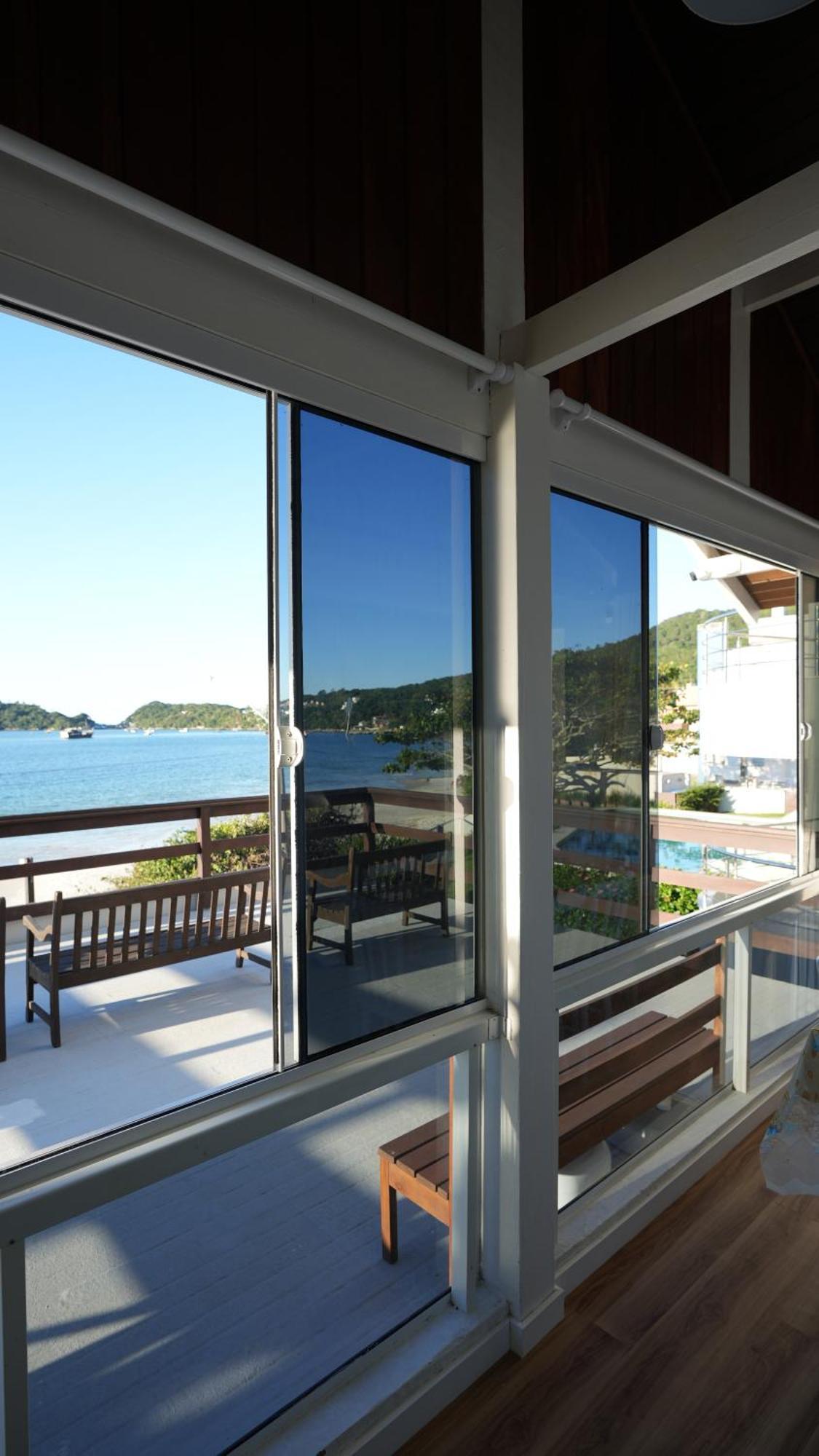 Pousada Areia Cristal บอมบินญัส ภายนอก รูปภาพ
