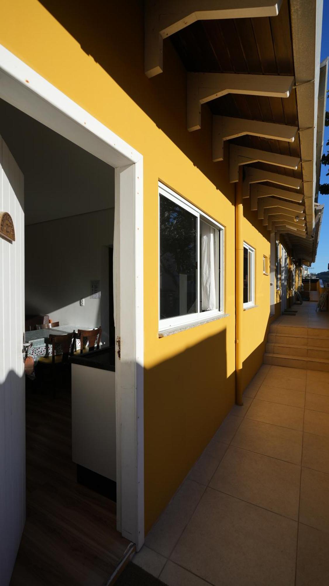Pousada Areia Cristal บอมบินญัส ภายนอก รูปภาพ